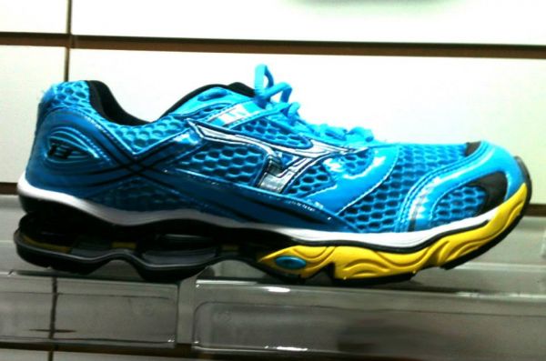 Mizuno Wave Creation 13